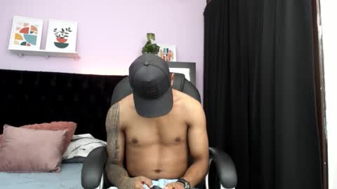 Nelly online show from February 16, 1:29 pm