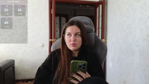 Snapshot of nellyfischer chatting on January 11, 11:02 am Nelly online show from January 11, 11:02 am