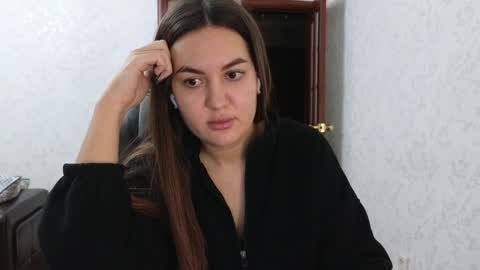 Snapshot of nellyfischer chatting on January 12, 1:27 pm Nelly online show from January 12, 1:27 pm