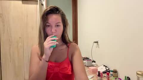 Snapshot of nellyfischer chatting on October 23, 10:47 am Nelly online show from October 23, 10:47 am