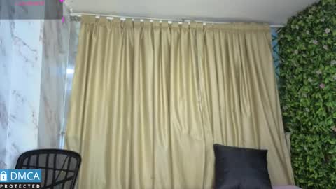 Salome Nena cupcake online show from March 25, 11:05 am