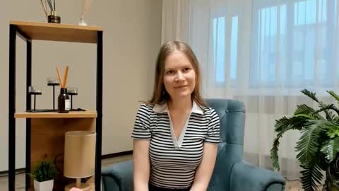 Snapshot of nenahalter chatting on February 15, 4:20 am Leone online show from February 15, 4:20 am