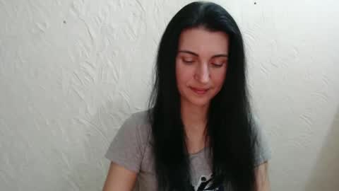 Snapshot of nensyfay_ chatting on January 11, 1:48 am Nensy online show from January 11, 1:48 am