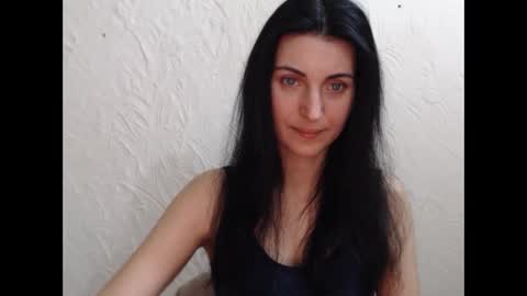 Snapshot of nensyfay_ chatting on February 8, 4:47 pm Nensy online show from February 8, 4:47 pm