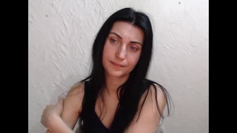 Snapshot of nensyfay_ chatting on February 8, 11:34 pm Nensy online show from February 8, 11:34 pm