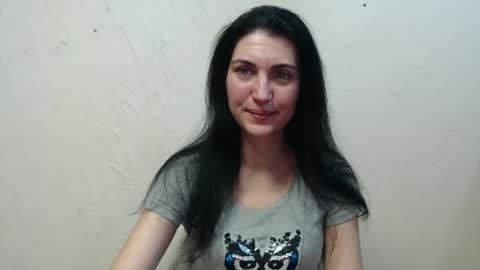 Snapshot of nensyfay_ chatting on February 24, 2:26 pm Nensy online show from February 24, 2:26 pm