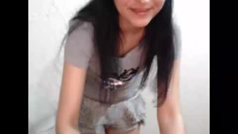 Snapshot of nensyfay_ chatting on March 10, 6:45 pm Nensy online show from March 10, 6:45 pm