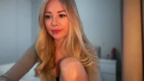 NensySafrons online show from April 10, 12:10 pm