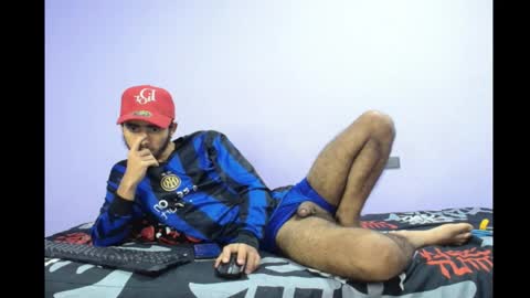 neo_latin online show from October 30, 5:09 am