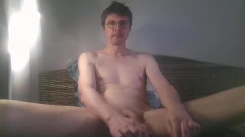 neohburg online show from April 27, 12:14 pm