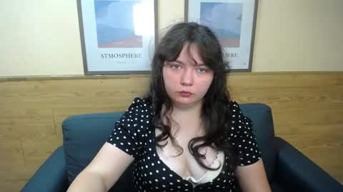 Snapshot of neonilalisova chatting on July 16, 5:13 am NeonilaLisova online show from July 16, 5:13 am