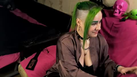 Ada online show from November 20, 3:34 pm