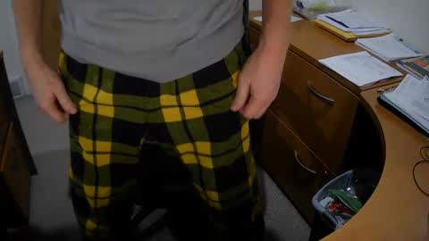 Snapshot of neotee3 chatting on December 6, 3:30 am Neotee online show from December 6, 3:30 am