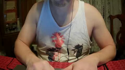 Snapshot of neotee3 chatting on January 4, 5:05 am Neotee online show from January 4, 5:05 am