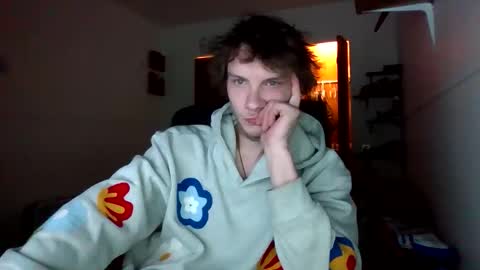 nephew_p online show from April 21, 1:07 am