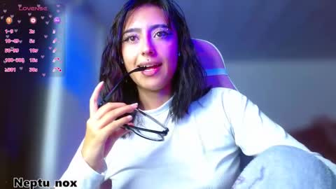 Neptu noxx online show from March 10, 8:41 am