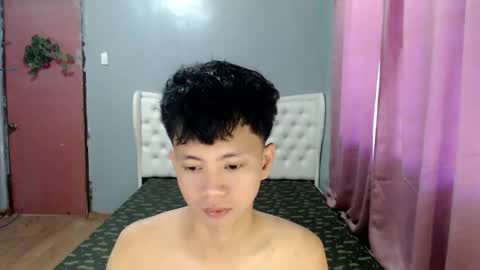 Ethan online show from May 9, 11:32 pm