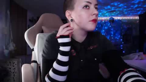 NerdySquirty online show from October 20, 8:15 am