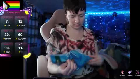 NerdySquirty online show from April 17, 7:44 am