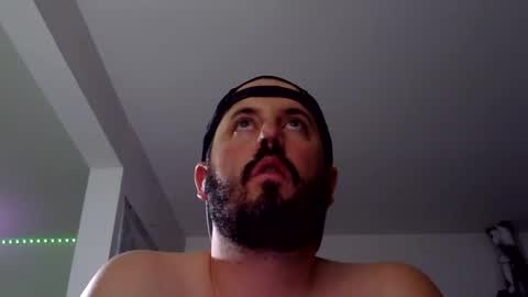 Snapshot of nerdyboyallday24788 chatting on December 21, 9:23 am Josh online show from December 21, 9:23 am