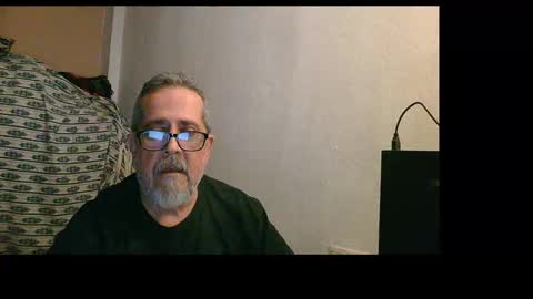 Snapshot of neron401 chatting on November 3, 8:54 pm neron401 online show from November 3, 8:54 pm