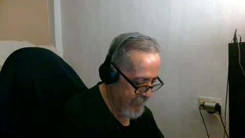 neron401 online show from June 21, 12:35 am