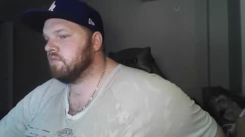 Snapshot of nessie_005 chatting on February 25, 5:41 am Nessie 005 online show from February 25, 5:41 am