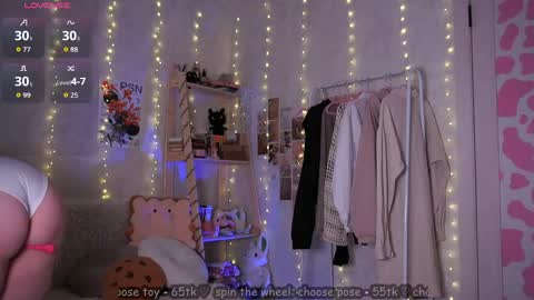 Alaska or Alya online show from April 17, 9:18 pm