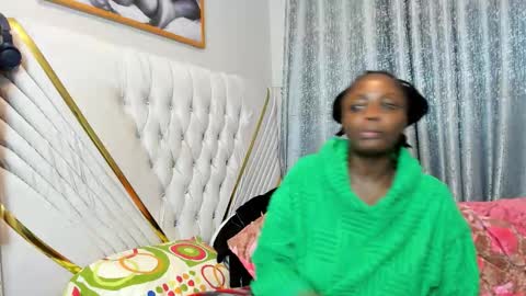 netfux_and_chill online show from December 18, 7:25 am