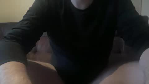 Neu242Gierig online show from February 7, 7:01 am