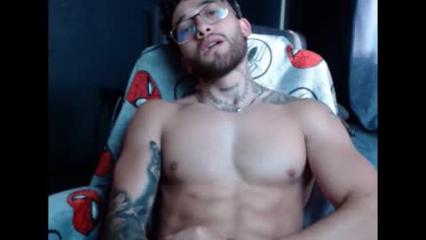 neuttron online show from February 10, 10:14 pm