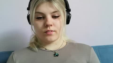 never_enoughh online show from July 6, 6:10 am