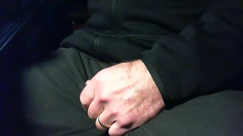 Snapshot of nevrsaynevr2000 chatting on January 6, 3:29 pm nevrsaynevr2000 online show from January 6, 3:29 pm