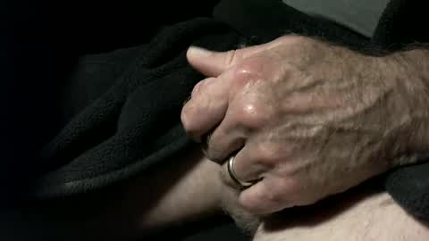 Snapshot of nevrsaynevr2000 chatting on October 2, 1:45 am nevrsaynevr2000 online show from October 2, 1:45 am