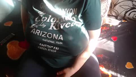 Lilly  online show from March 10, 7:02 am