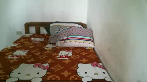 Lucy Pearl online show from January 30, 7:07 am