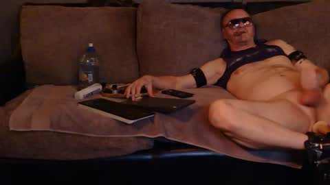 newfun11 online show from February 25, 10:30 pm