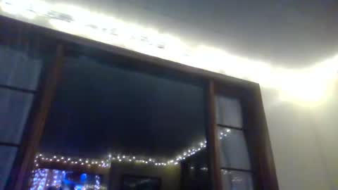 Newguy81240 online show from December 27, 3:42 am