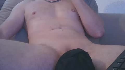 Snapshot of newkammer87 chatting on October 8, 4:04 pm Lance Hardwood online show from October 8, 4:04 pm