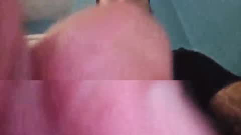 newme232425 online show from October 6, 2:53 am