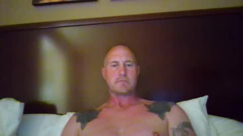 amandandhisgirl online show from June 10, 1:50 am