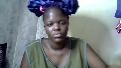 ryena and pam online show from December 5, 8:55 am