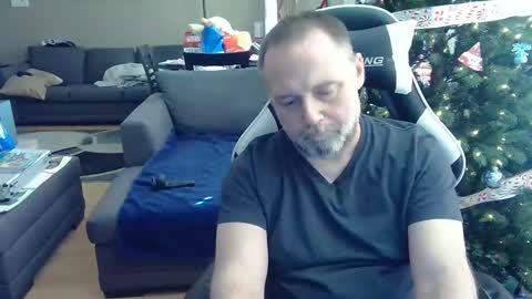 NewWorld online show from December 22, 6:15 pm