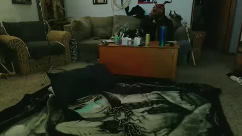 Snapshot of newyou25loveuss chatting on November 1, 2:13 am SexyTime0420 online show from November 1, 2:13 am