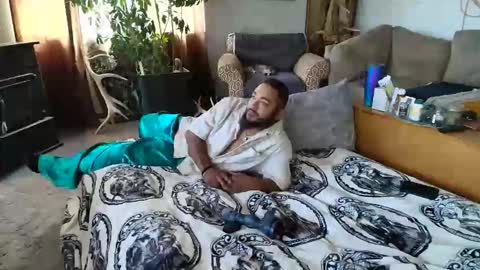 Snapshot of newyou25loveuss chatting on November 5, 8:31 pm SexyTime0420 online show from November 5, 8:31 pm