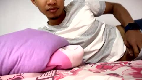 newzex66 online show from October 14, 7:42 am