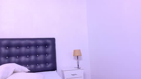 nextdoor_fantasy online show from March 24, 3:11 am