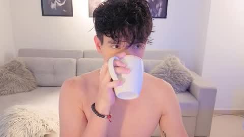   online show from January 31, 10:08 pm