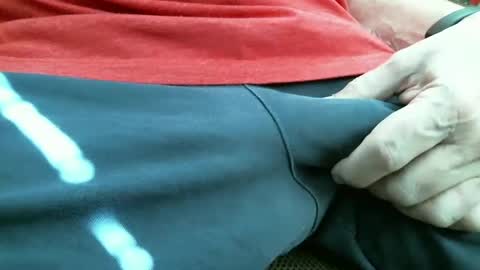 Snapshot of ngurth chatting on October 17, 7:27 pm ngurth online show from October 17, 7:27 pm