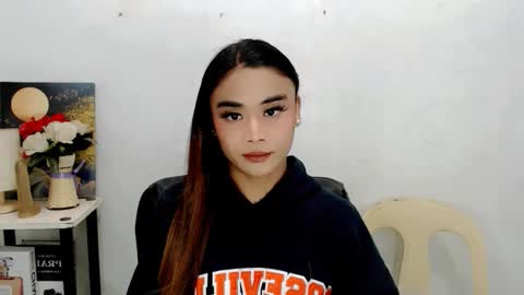 hottie nicole online show from February 19, 1:12 am